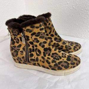 Blondo Womens Glade B3453 96L Wheat Brown Leopard Print Boots size 5.5